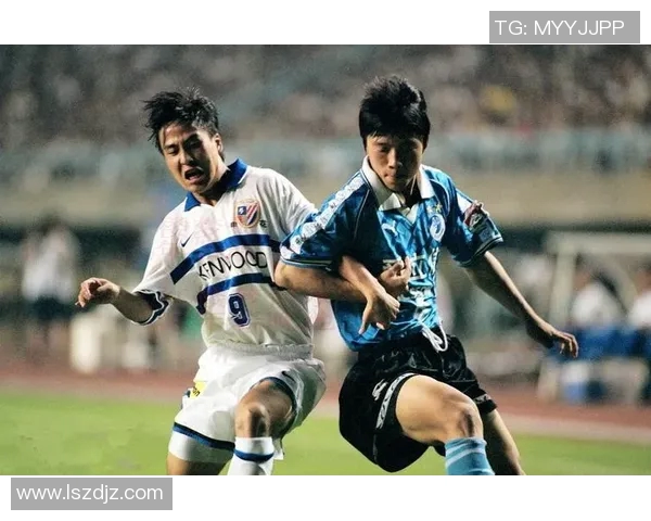 上海足球队强势领跑足球状态排行榜展现出卓越竞技实力与团队合作精神