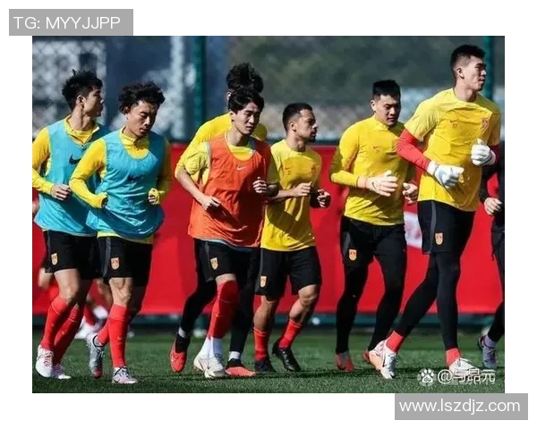 广州足球队实力变革引发热议球迷期待新篇章 广州足球队实力变革引发热议球迷期待新篇章