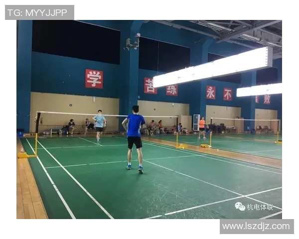 重庆羽毛球队与西安羽毛球队赛后状态分析与复盘总结