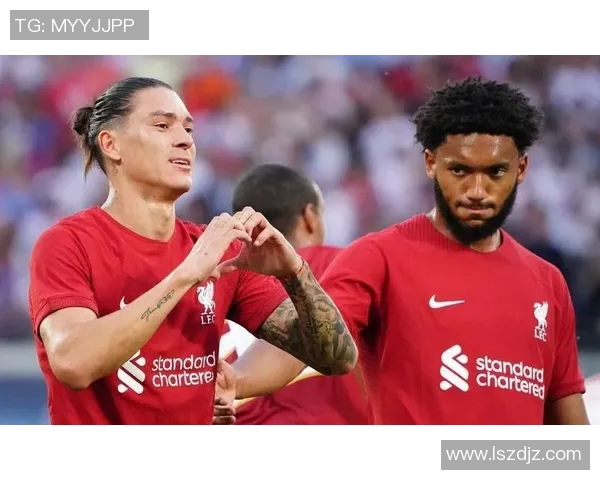 利物浦与萨尔茨堡精彩对决集锦回顾与精彩瞬间分析 利物浦与萨尔茨堡精彩对决集锦回顾与精彩瞬间分析