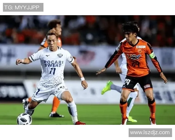 熊本深红与沥木FC的激烈对决展现足球魅力与团队精神的较量